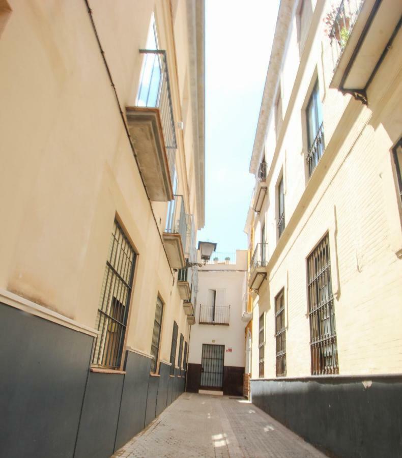 Ferienwohnung Luminoso Loft En La Alfalfa Sevilla Exterior foto